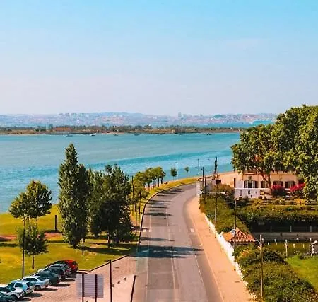 Golden Place - Seixal